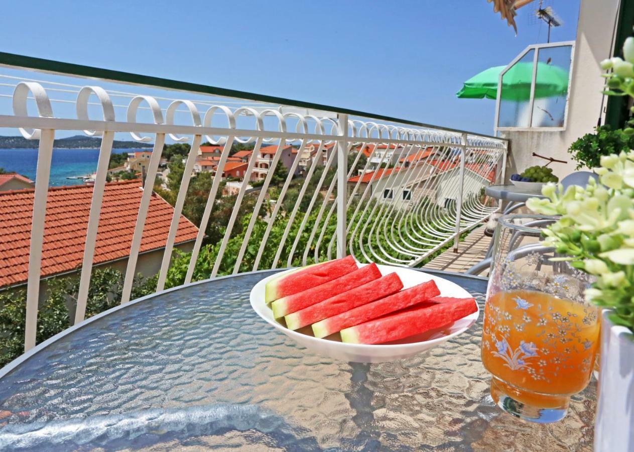 ז'אבוריץ' Apartments Tona מראה חיצוני תמונה