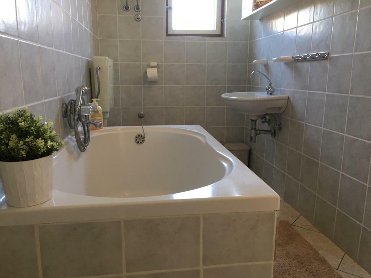 ז'אבוריץ' Apartments Tona מראה חיצוני תמונה